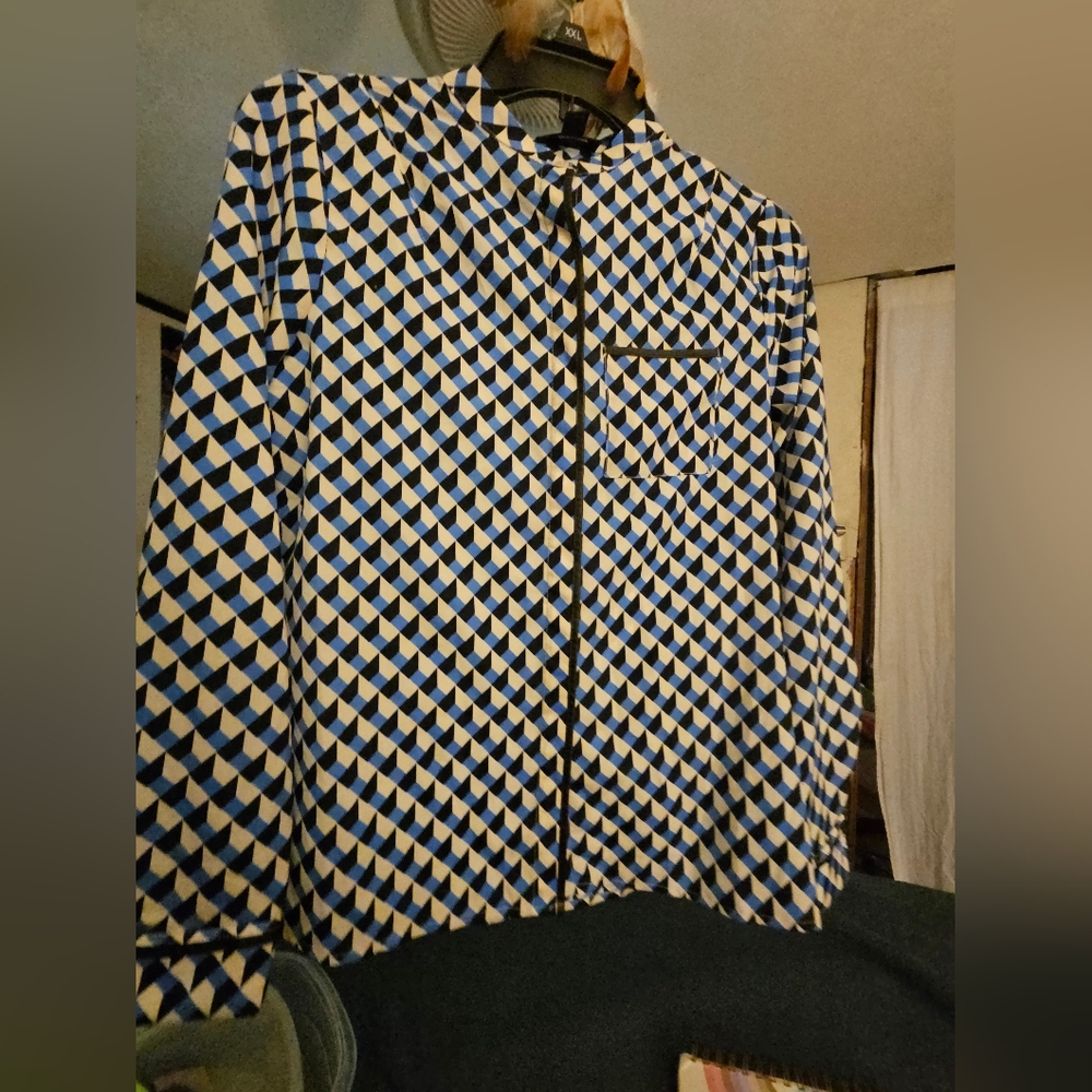 Worthington Blue and White Geometric Shirt